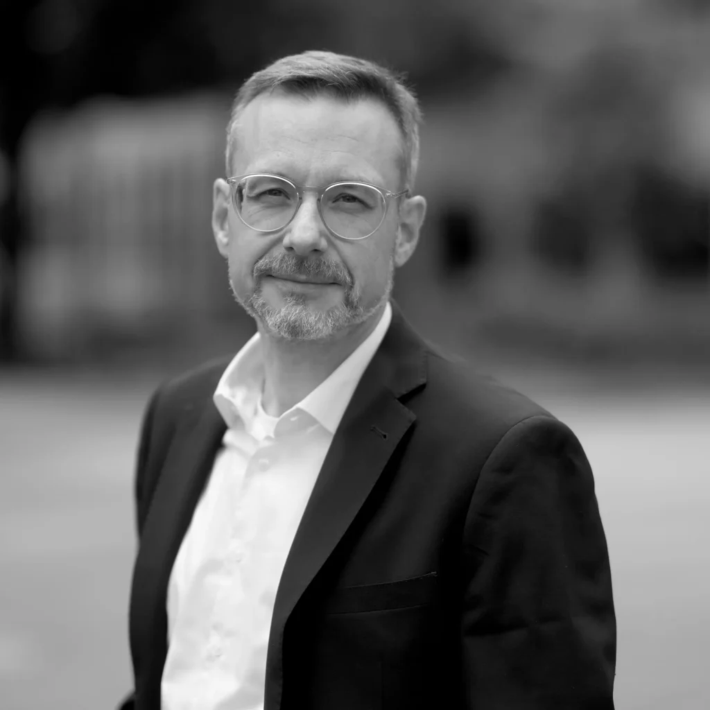 Portrait Notar Hebebrand Dortmund - Notar und Anwalt Arbeitsrecht